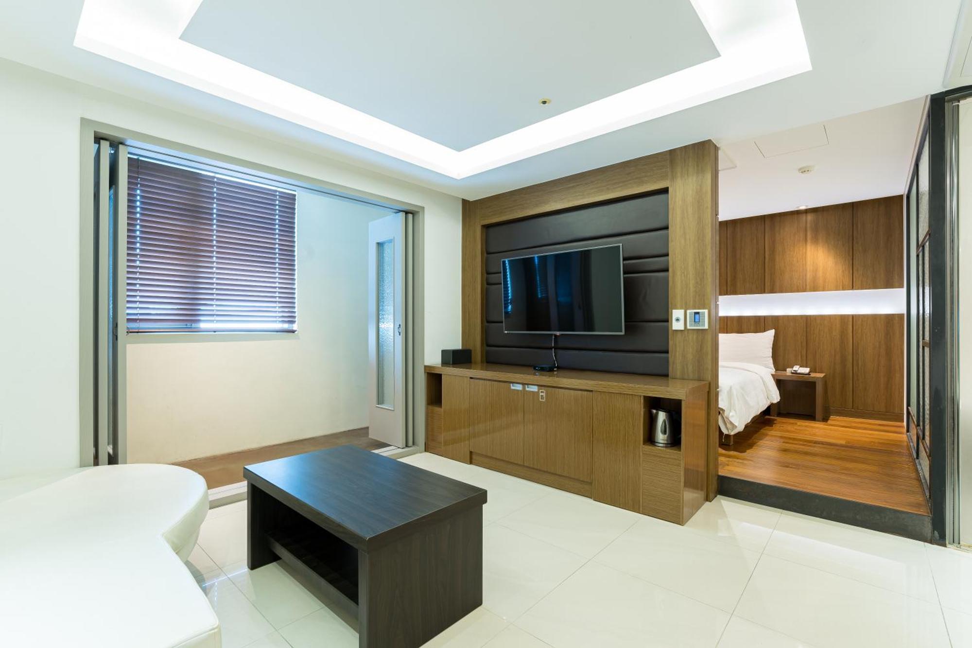 Browndot Hotel Incheon Songdo Bagian luar foto
