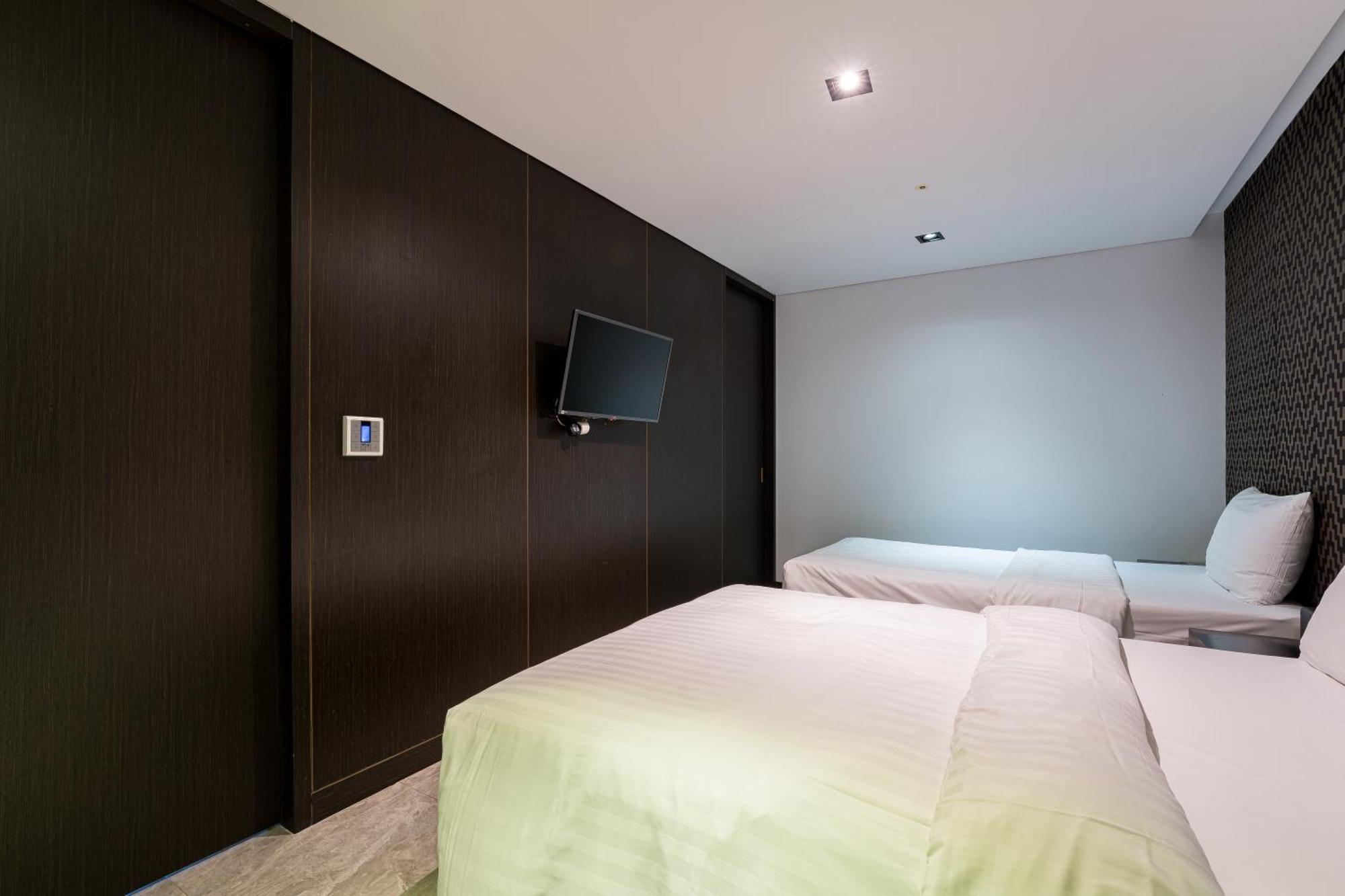 Browndot Hotel Incheon Songdo Bagian luar foto